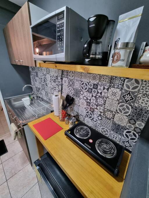 Acogedor Apt/Studio En La Ciudad De Santa Tecla Luaran gambar