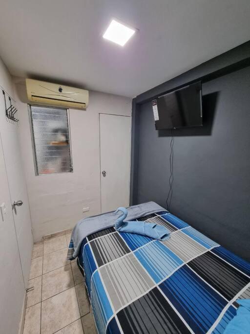 Acogedor Apt/Studio En La Ciudad De Santa Tecla Luaran gambar
